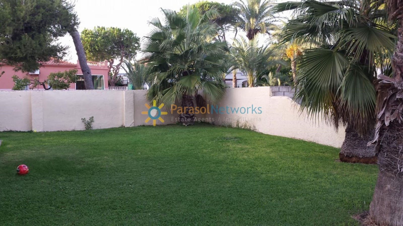 4 quarto Moradia para arrendar em Denia com garagem - 1 000 € (Ref: 9908890)
