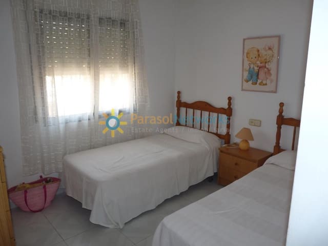 3 soveværelse Villa til leje i Oliva Playa, Oliva med swimmingpool garage - € 1.200 (Ref: 9908891)
