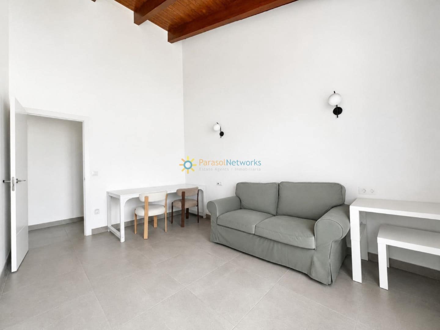 Chalet de 3 habitaciones en L'Enova en venta con piscina garaje - 285.000 € (Ref: 9911794)