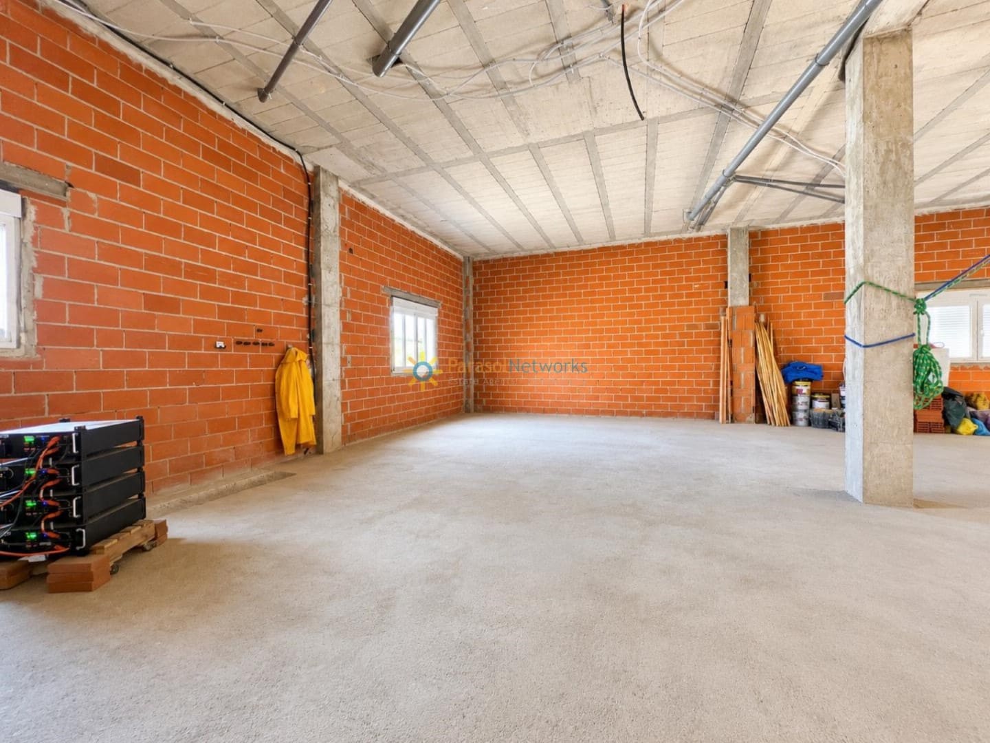 Chalet de 3 habitaciones en L'Enova en venta con piscina garaje - 285.000 € (Ref: 9911794)