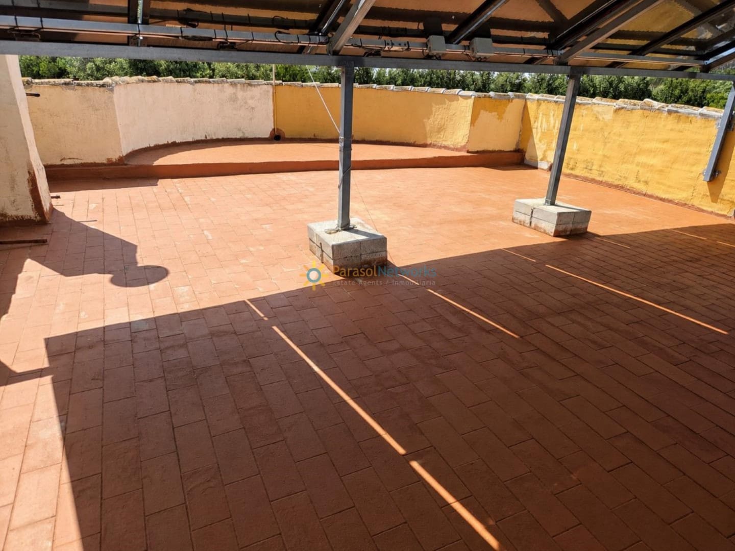 2 sypialnia Willa na sprzedaż w Oliva z basenem garażem - 250 000 € (Ref: 9921131)