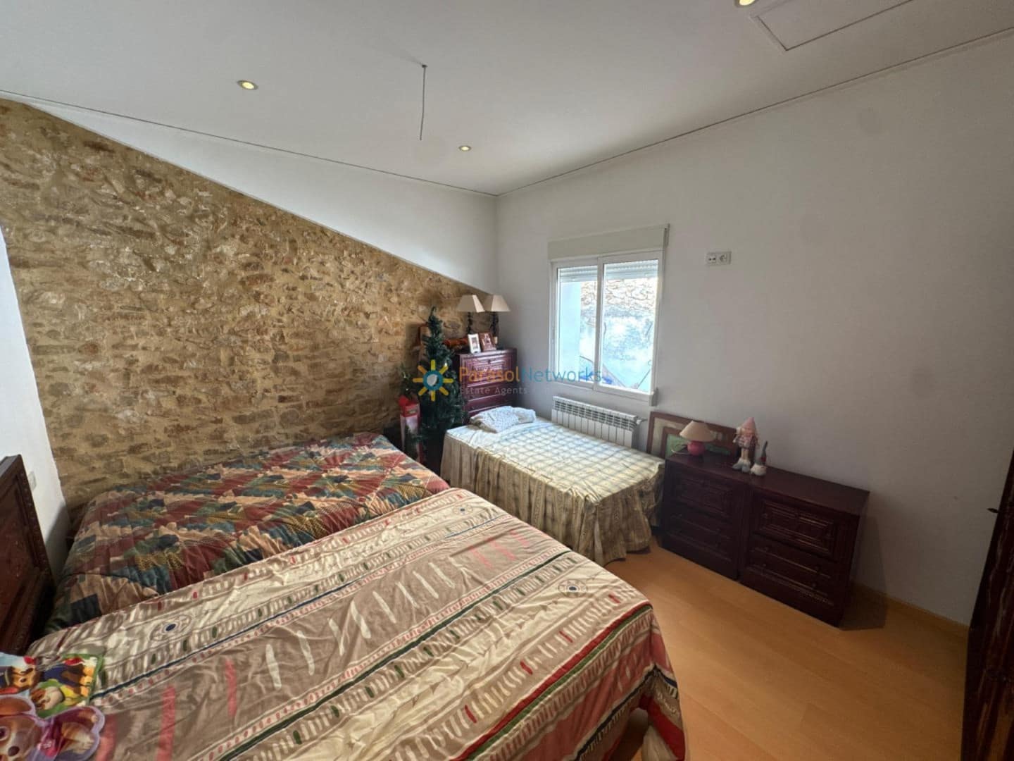 6 soverom Hus til salgs i Llutxent med garasje - € 179 500 (Ref: 9927942)