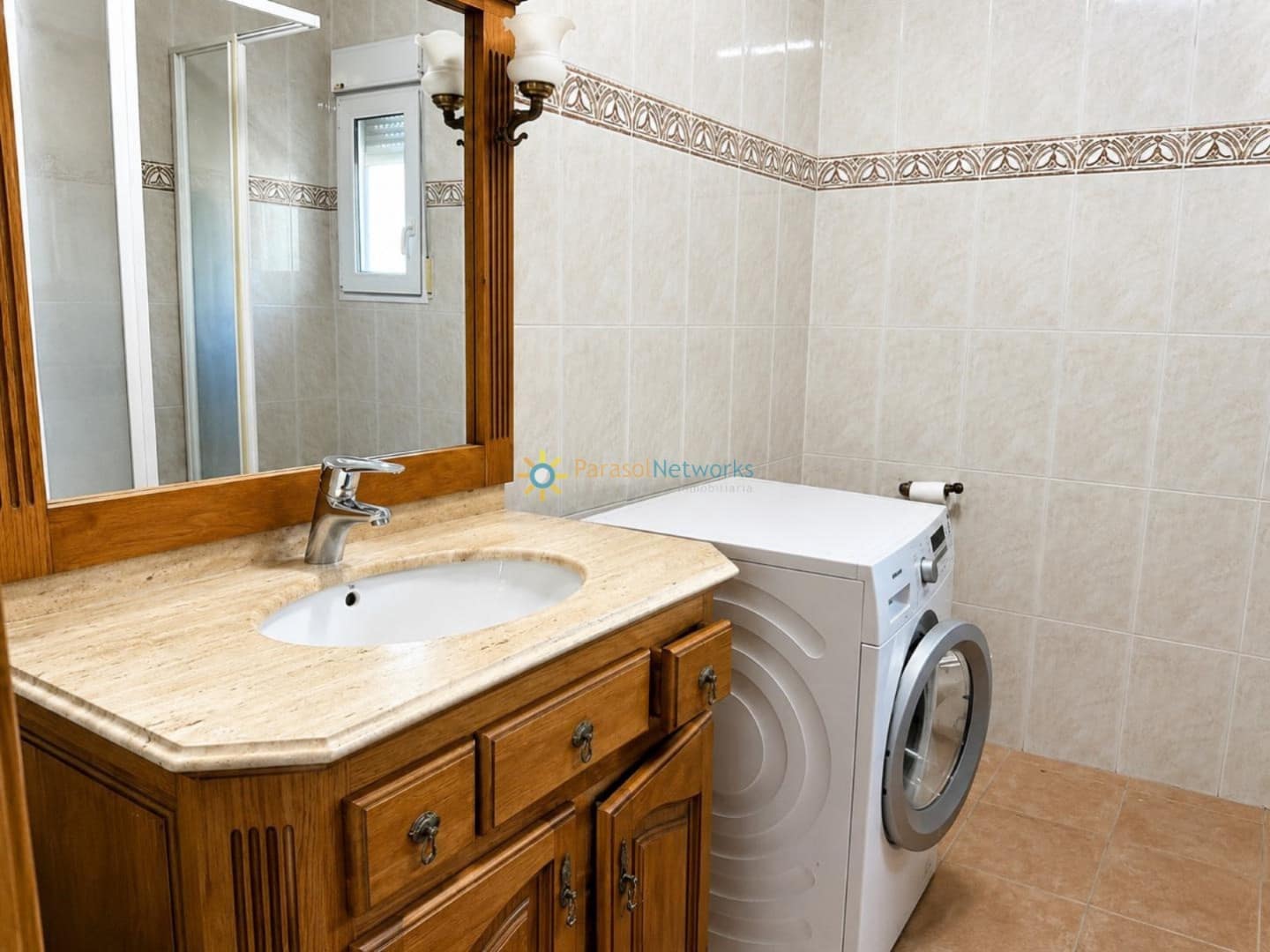 4 soverom Villa til salgs i Ontinyent med garasje - € 220 000 (Ref: 9928268)