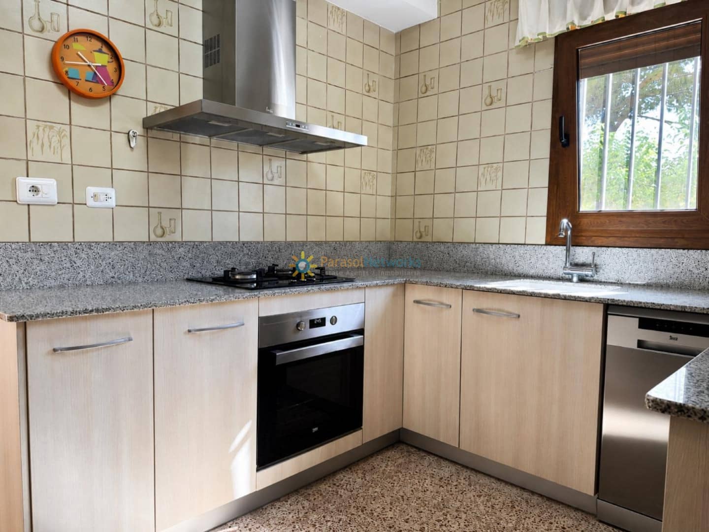 3 quarto Moradia para venda em Ontinyent com piscina garagem - 325 000 € (Ref: 9932148)