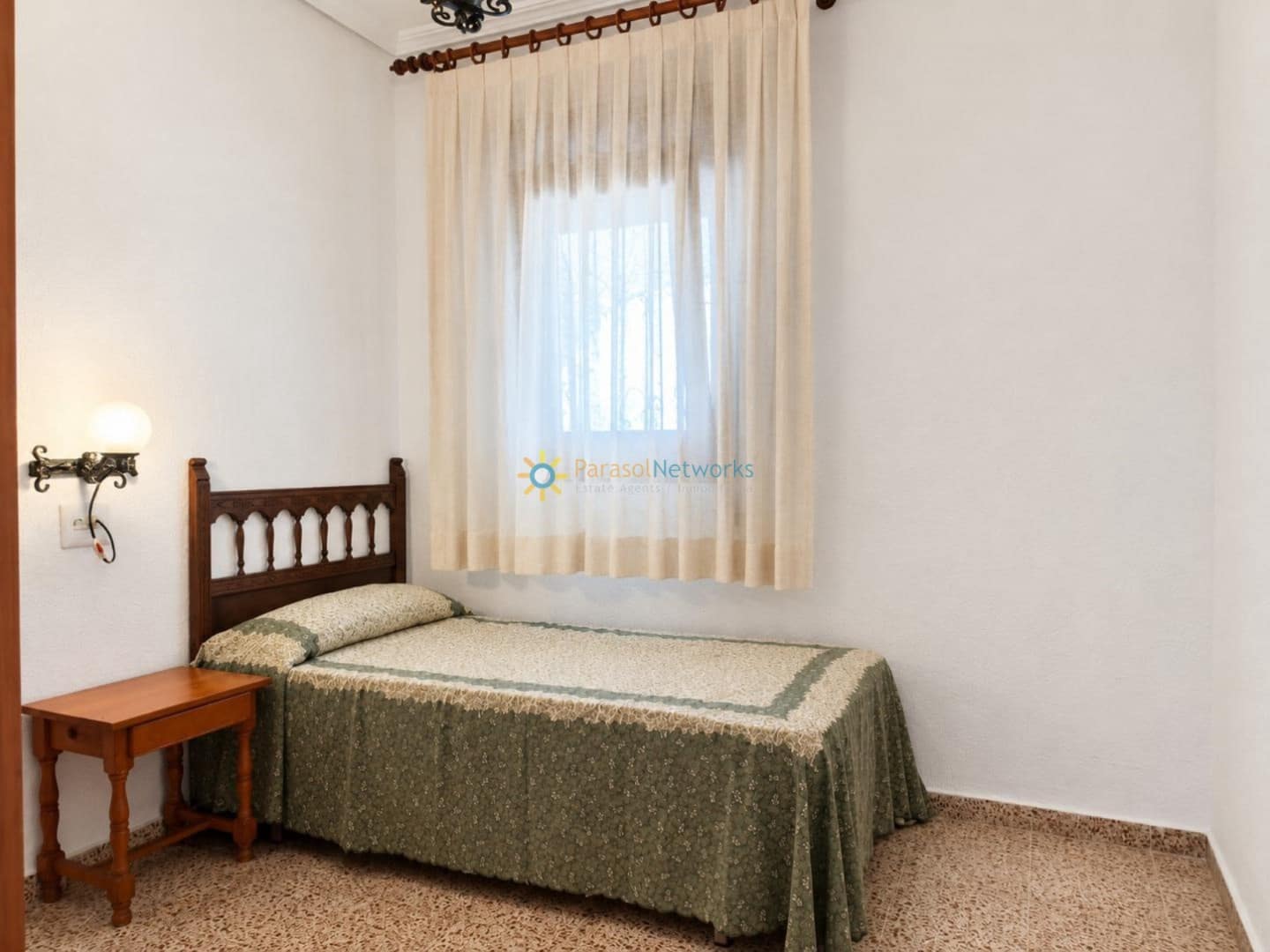 3 quarto Moradia para venda em Ontinyent com piscina garagem - 325 000 € (Ref: 9932148)