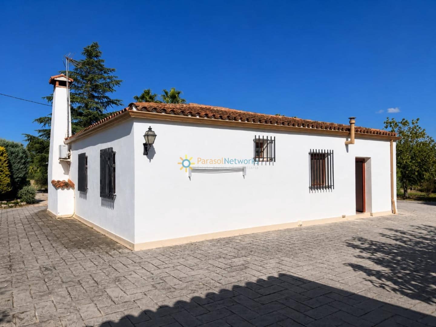 3 quarto Moradia para venda em Ontinyent com piscina garagem - 325 000 € (Ref: 9932148)
