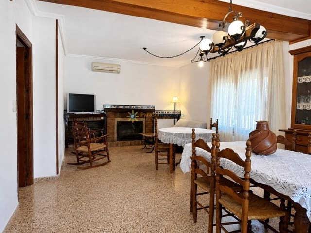 3 quarto Moradia para venda em Ontinyent com piscina garagem - 325 000 € (Ref: 9932148)
