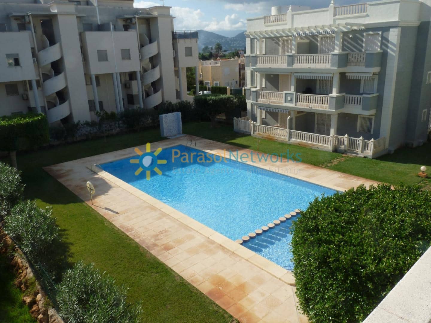 Appartement de 2 chambres à louer à Denia avec piscine garage - 500 € (Ref: 9961835)