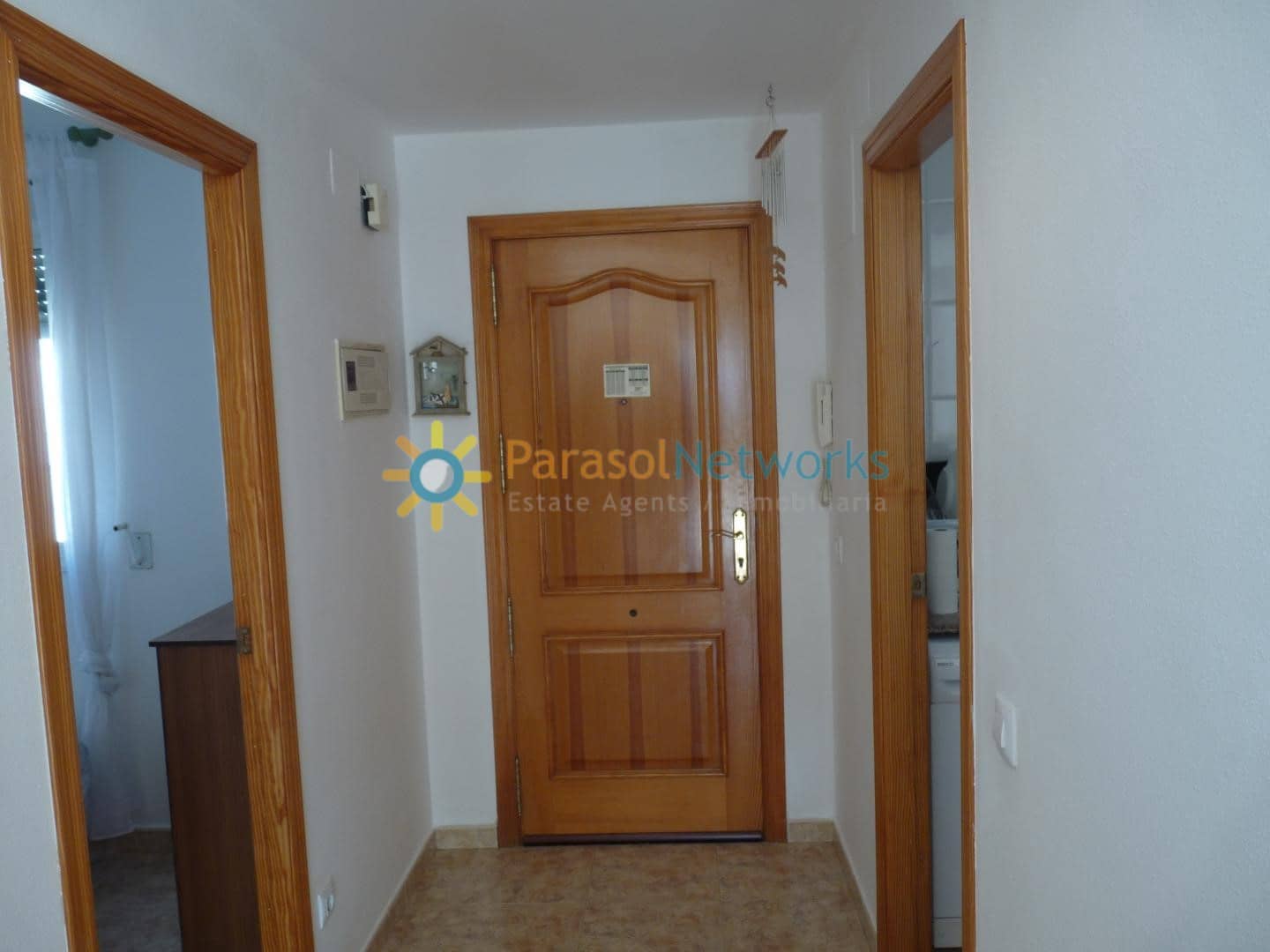 Appartement de 2 chambres à louer à Denia avec piscine garage - 500 € (Ref: 9961835)