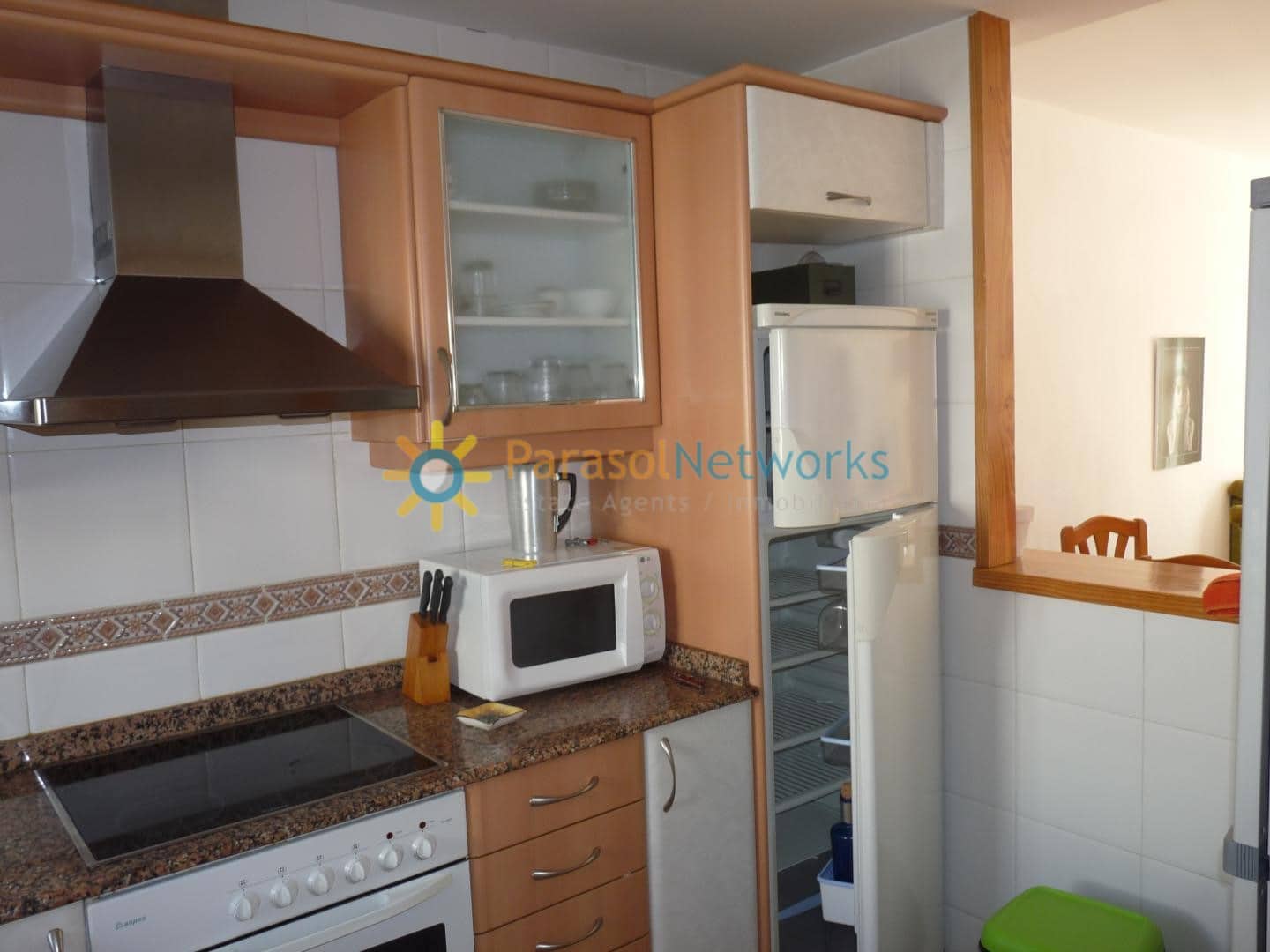 Appartement de 2 chambres à louer à Denia avec piscine garage - 500 € (Ref: 9961835)