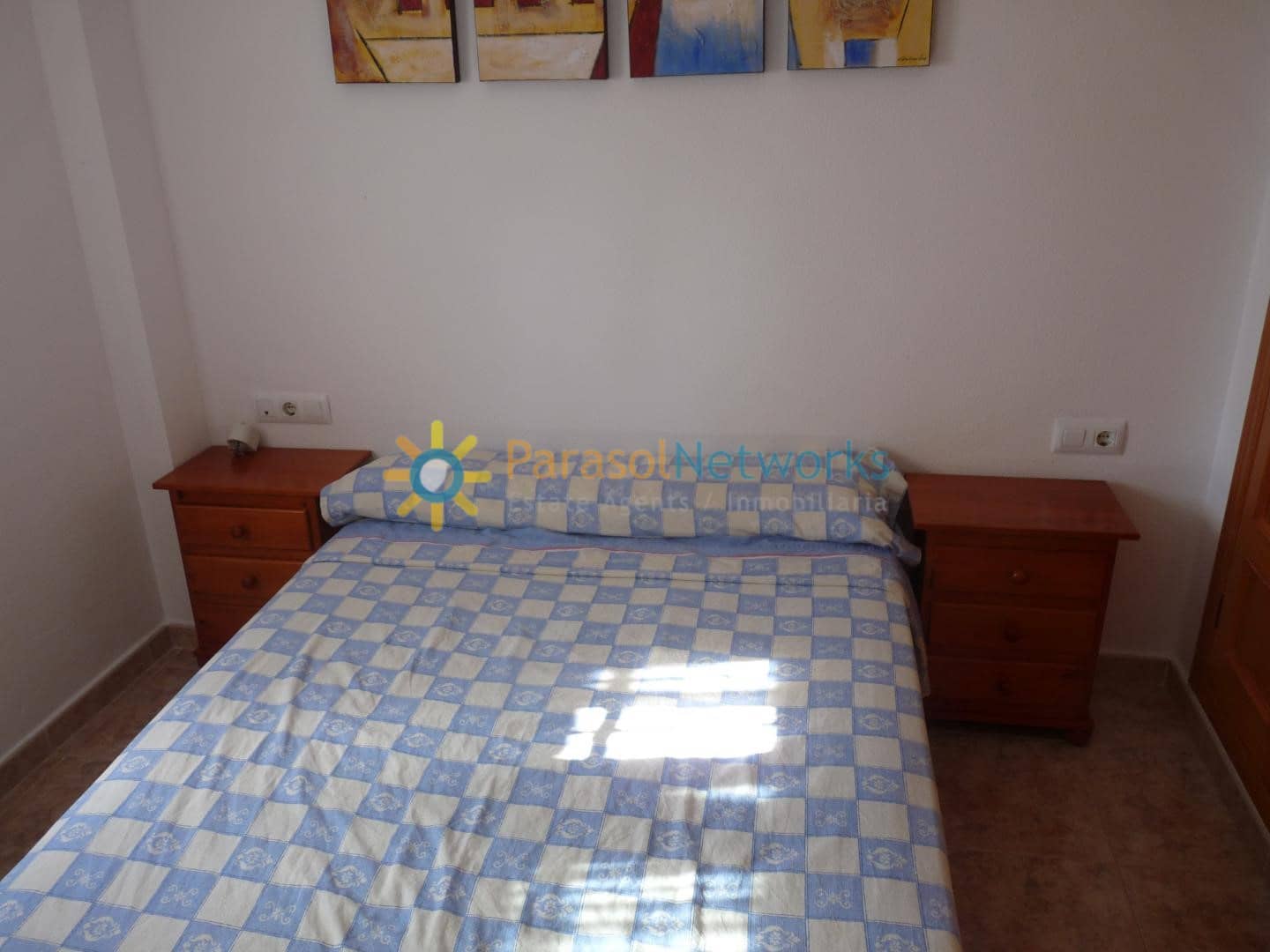 Appartement de 2 chambres à louer à Denia avec piscine garage - 500 € (Ref: 9961835)