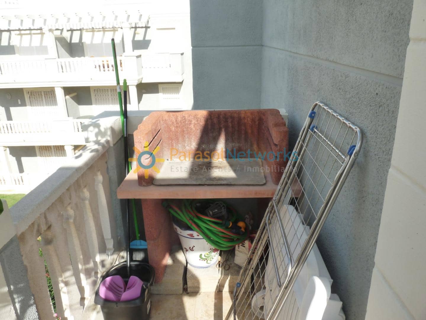 Appartement de 2 chambres à louer à Denia avec piscine garage - 500 € (Ref: 9961835)