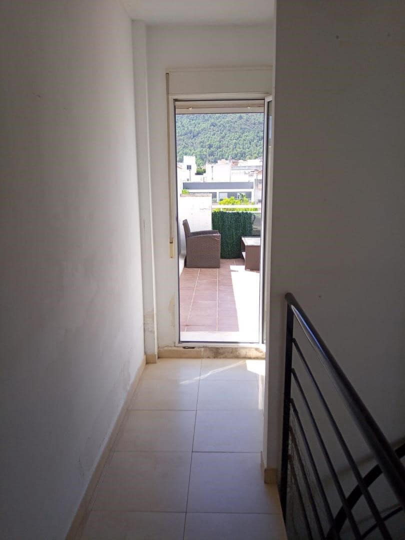 3 quarto Penthouse para arrendar em Villalonga com garagem - 800 € (Ref: 9978043)