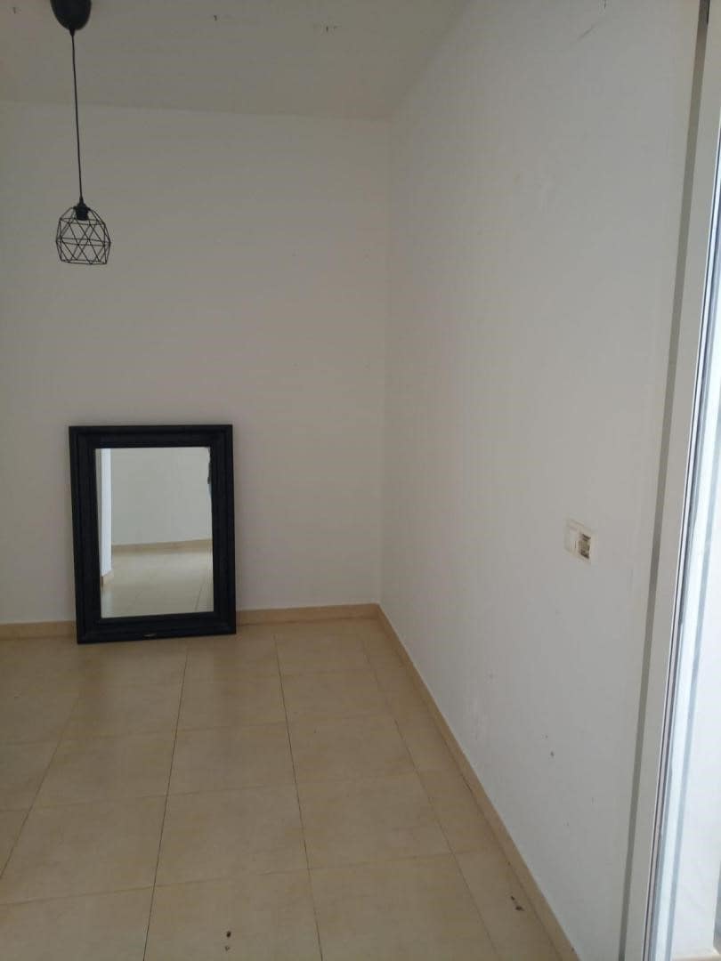 3 quarto Penthouse para arrendar em Villalonga com garagem - 800 € (Ref: 9978043)