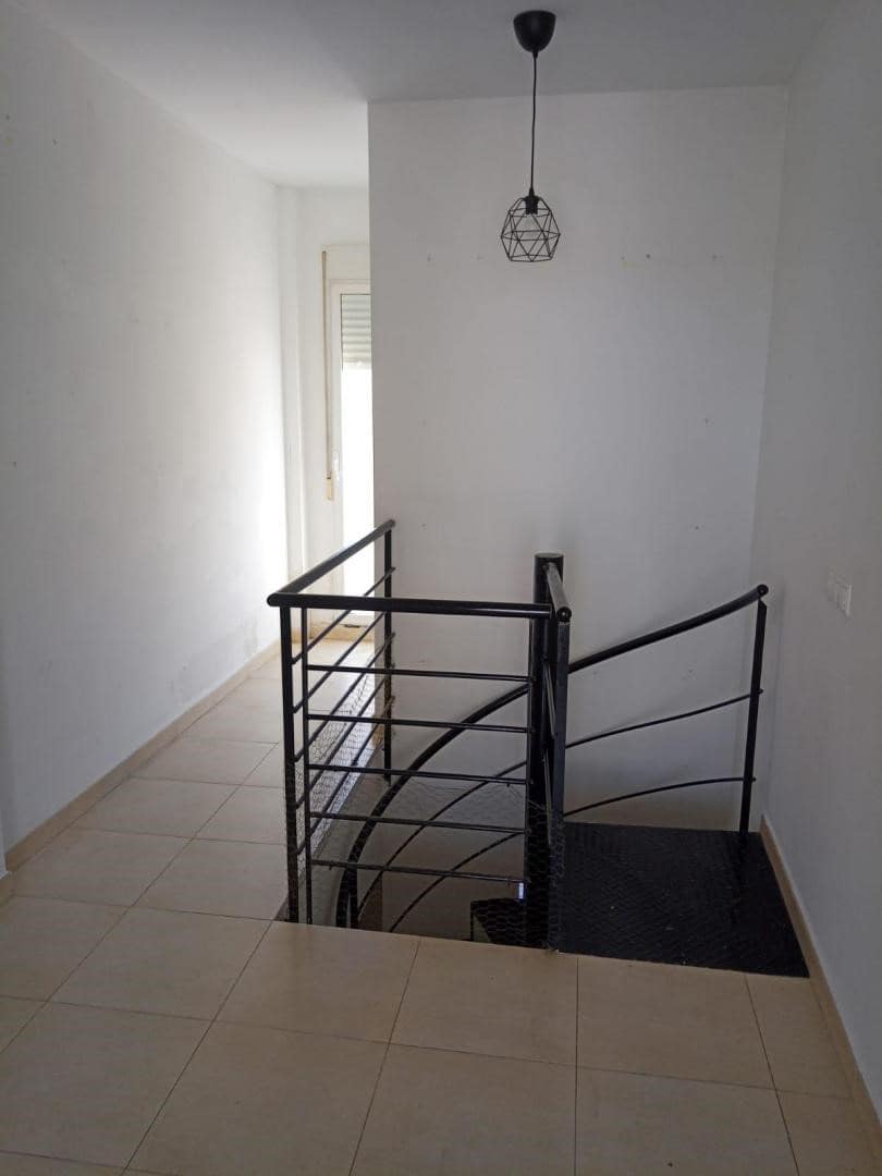 3 quarto Penthouse para arrendar em Villalonga com garagem - 800 € (Ref: 9978043)