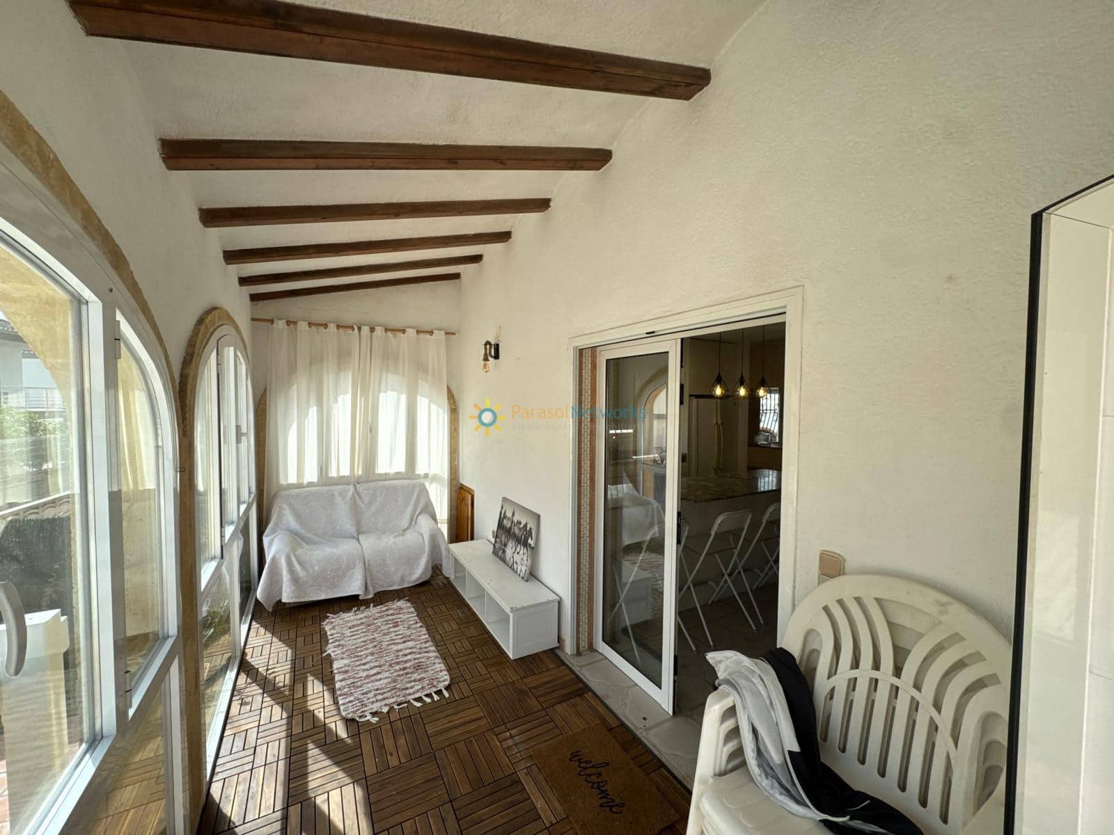 4 sypialnia Willa do wynajęcia w Oliva z garażem - 1 250 € (Ref: 9978049)