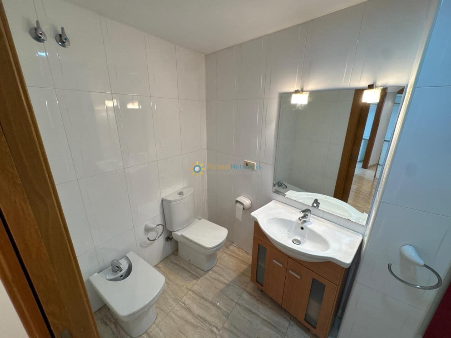 4 camera da letto Appartamento da affittare in Oliva - 800 € (Rif: 9978050)