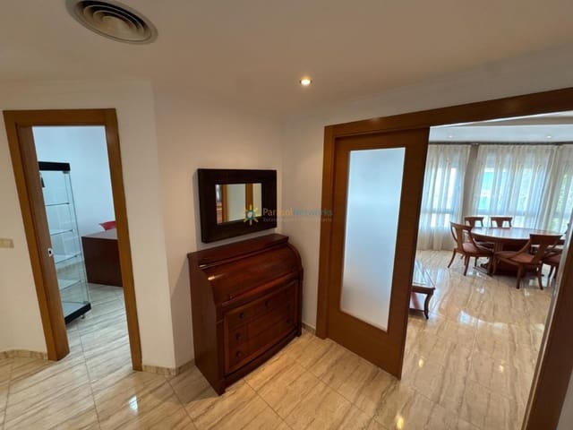4 soverom Leilighet til leie i Oliva Pueblo, Oliva - € 800 (Ref: 9978050)