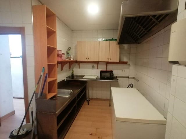 Bedrift til salgs i Oliva Pueblo, Oliva - € 80 000 (Ref: 9986140)