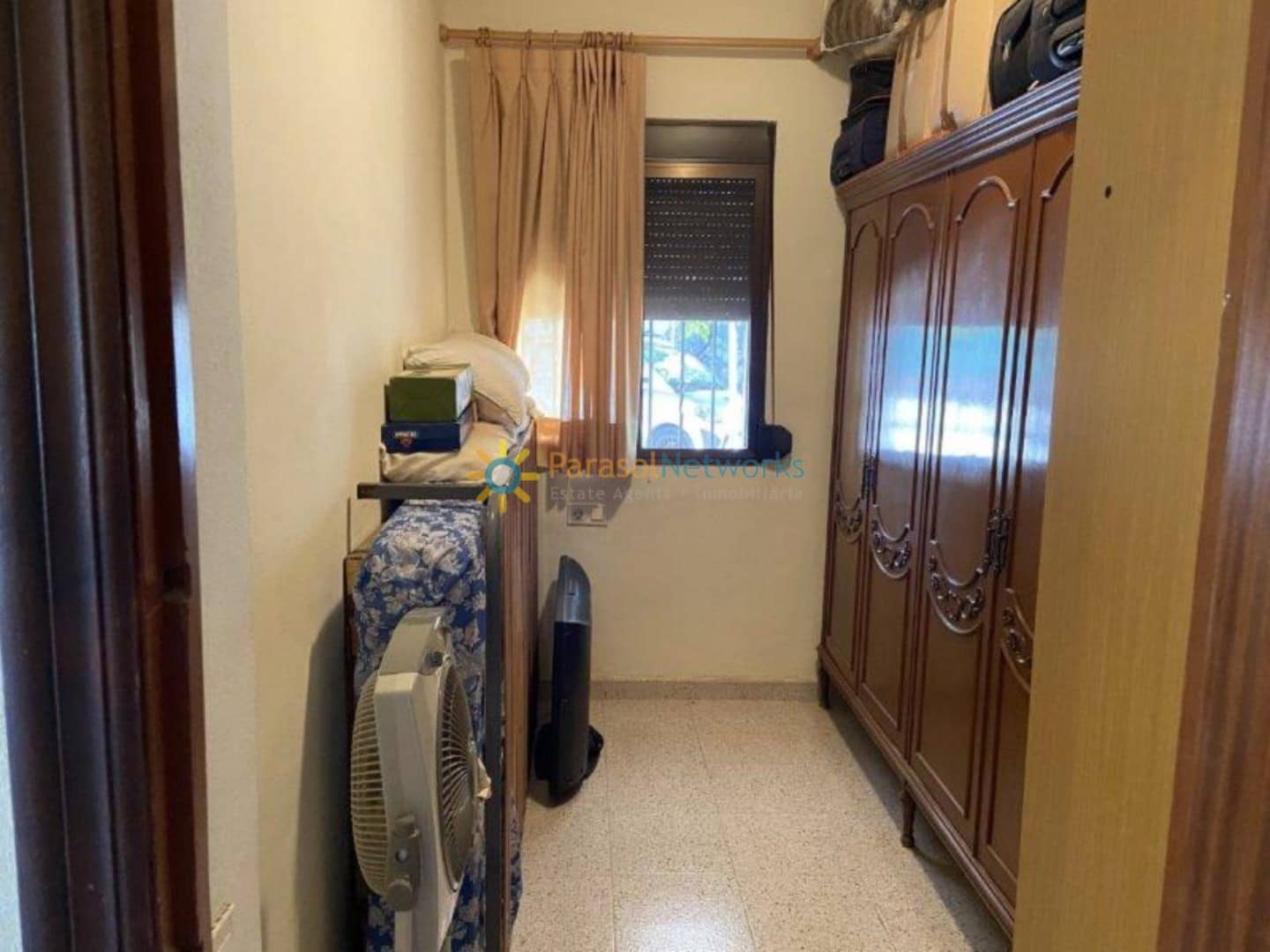 3 quarto Moradia para venda em Ontinyent com garagem - 150 000 € (Ref: 9991820)