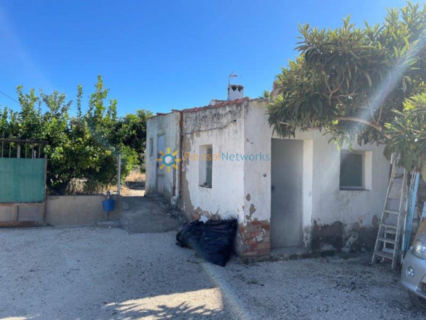 3 quarto Moradia para venda em Ontinyent com garagem - 150 000 € (Ref: 9991820)