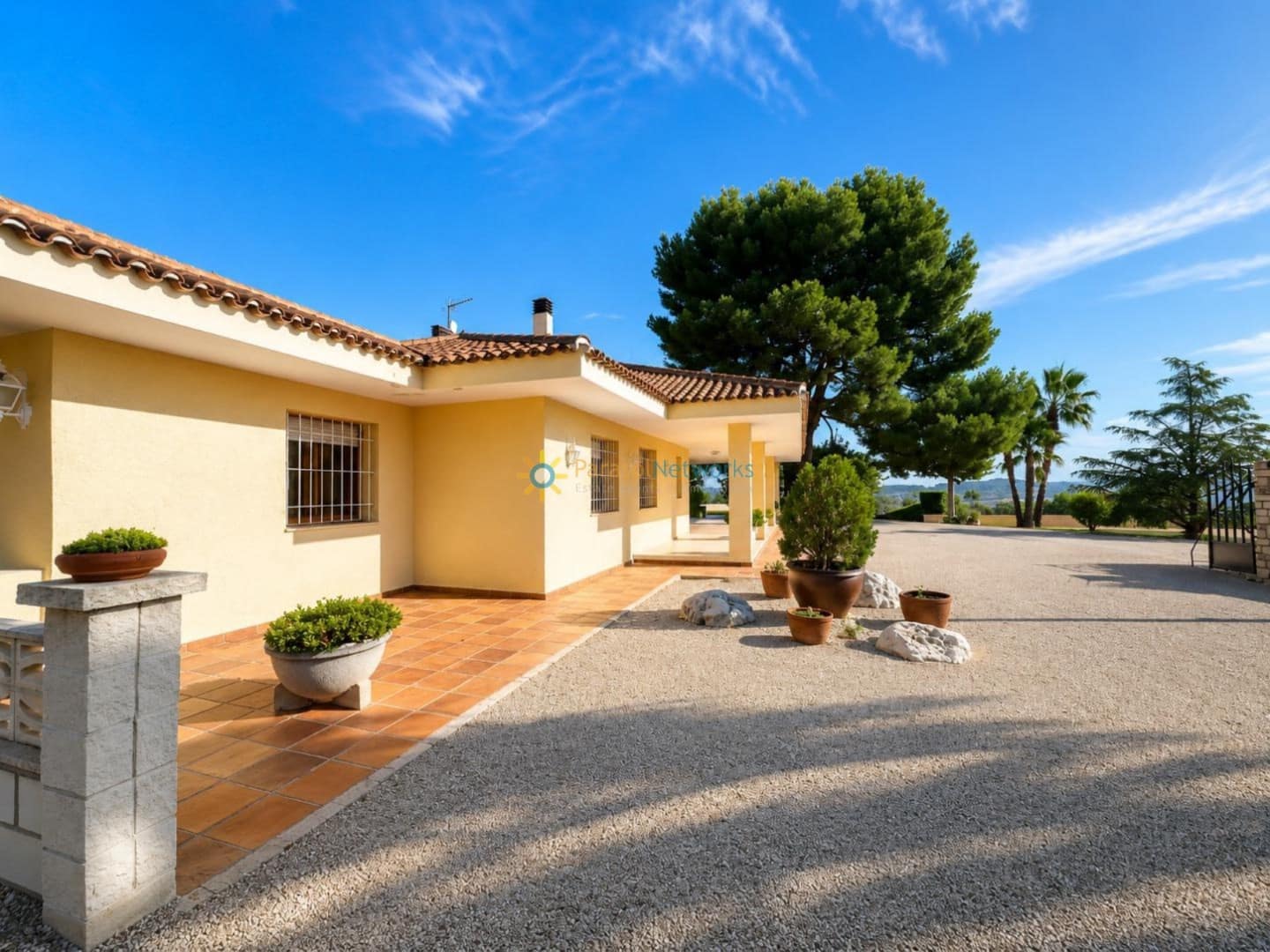 5 soverom Villa til salgs i Ontinyent med svømmebasseng garasje - € 470 000 (Ref: 9991907)