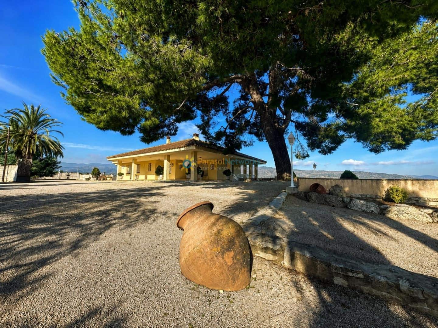 5 soverom Villa til salgs i Ontinyent med svømmebasseng garasje - € 470 000 (Ref: 9991907)