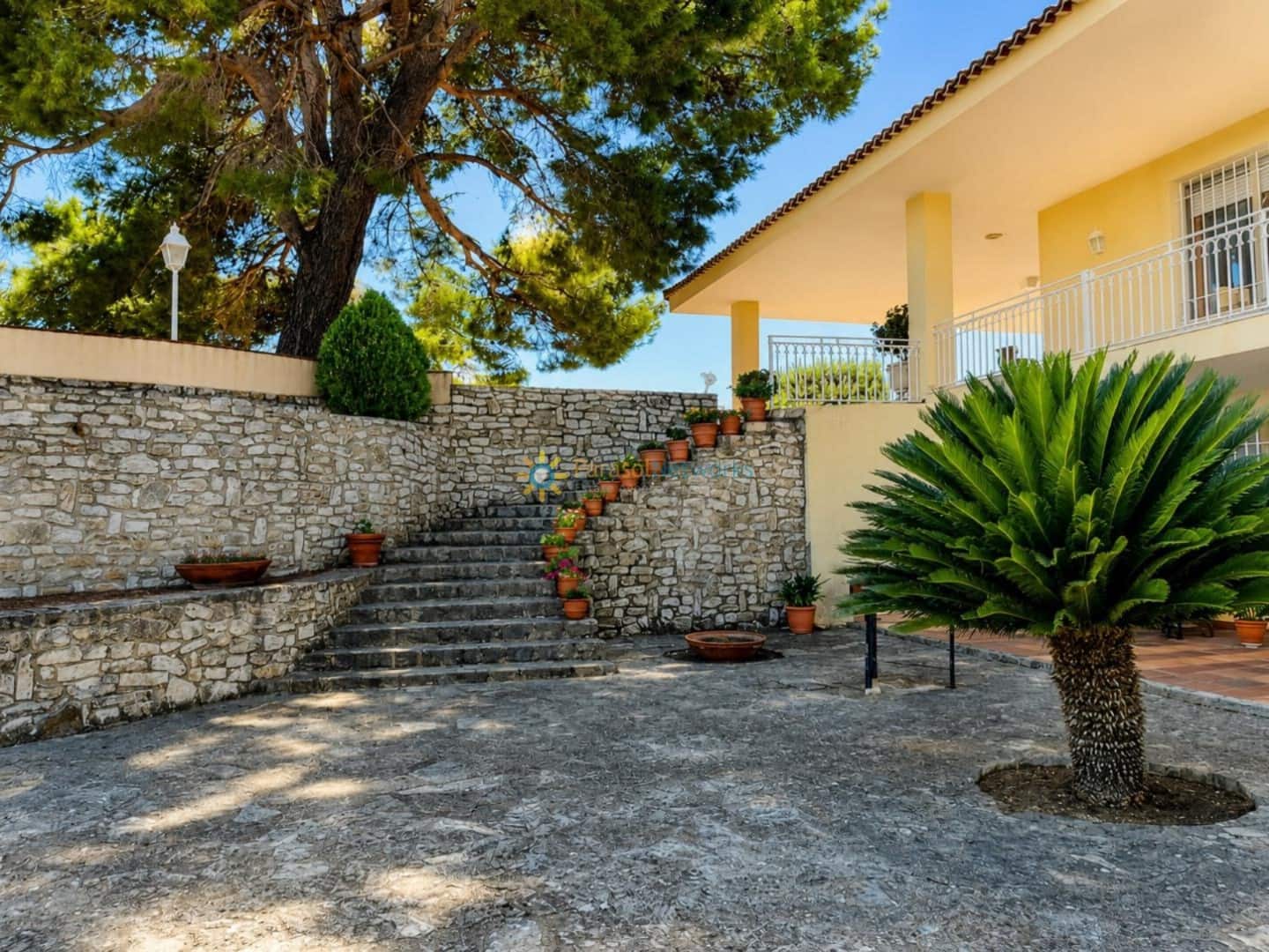 5 soverom Villa til salgs i Ontinyent med svømmebasseng garasje - € 470 000 (Ref: 9991907)