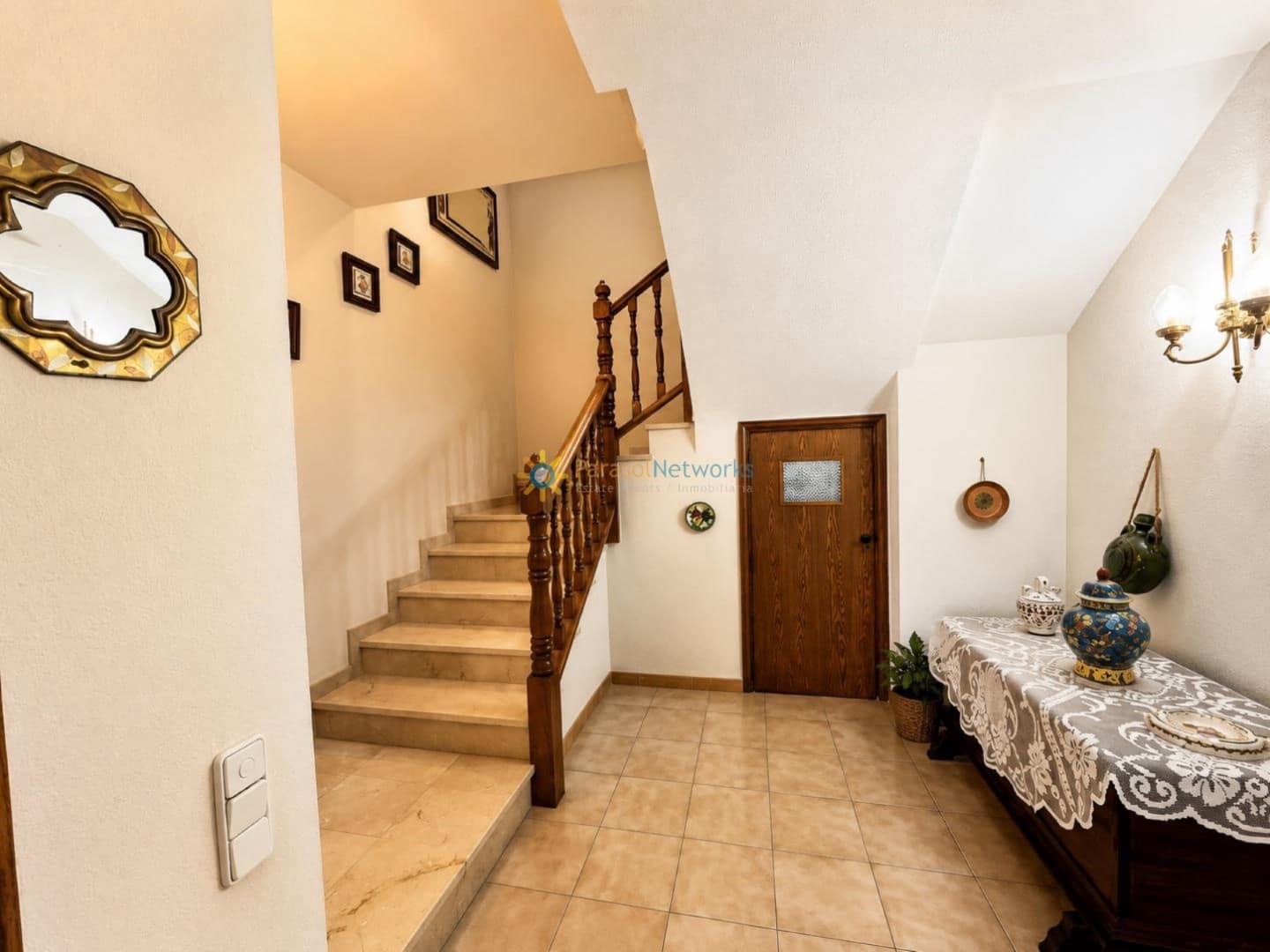 5 soverom Villa til salgs i Ontinyent med svømmebasseng garasje - € 470 000 (Ref: 9991907)