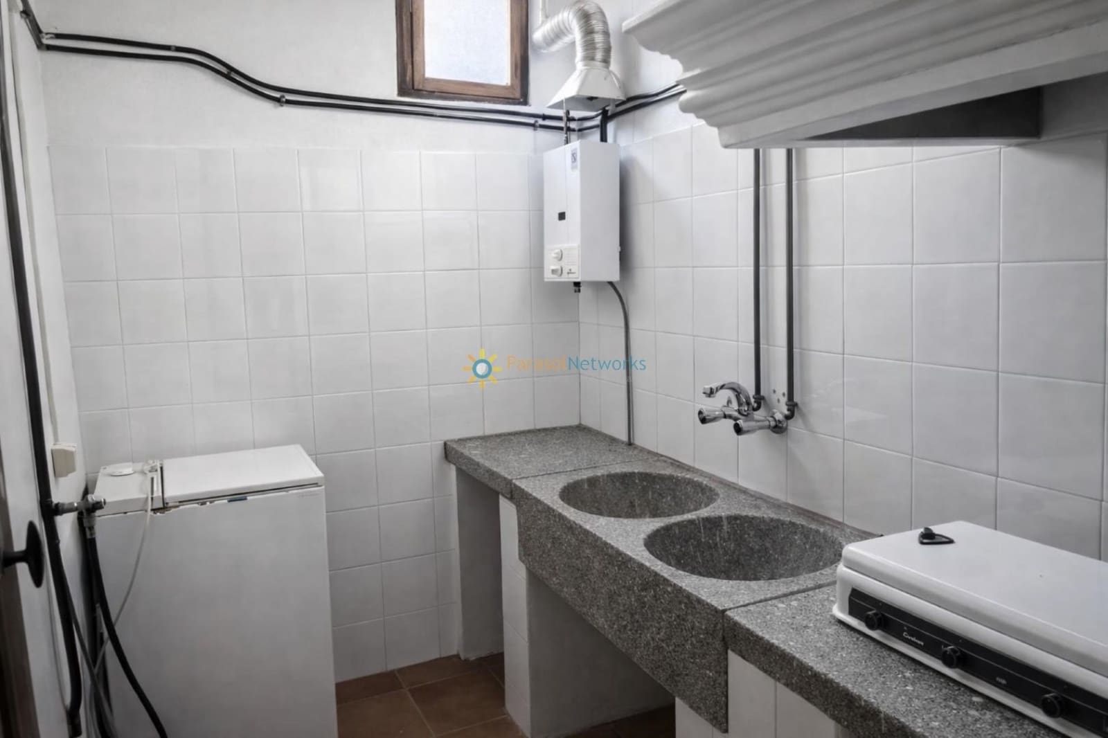 3 makuuhuone Maalaistalo myytävänä paikassa Villena mukana 
autotalli - 1 000 000 € (Ref: 9993665)