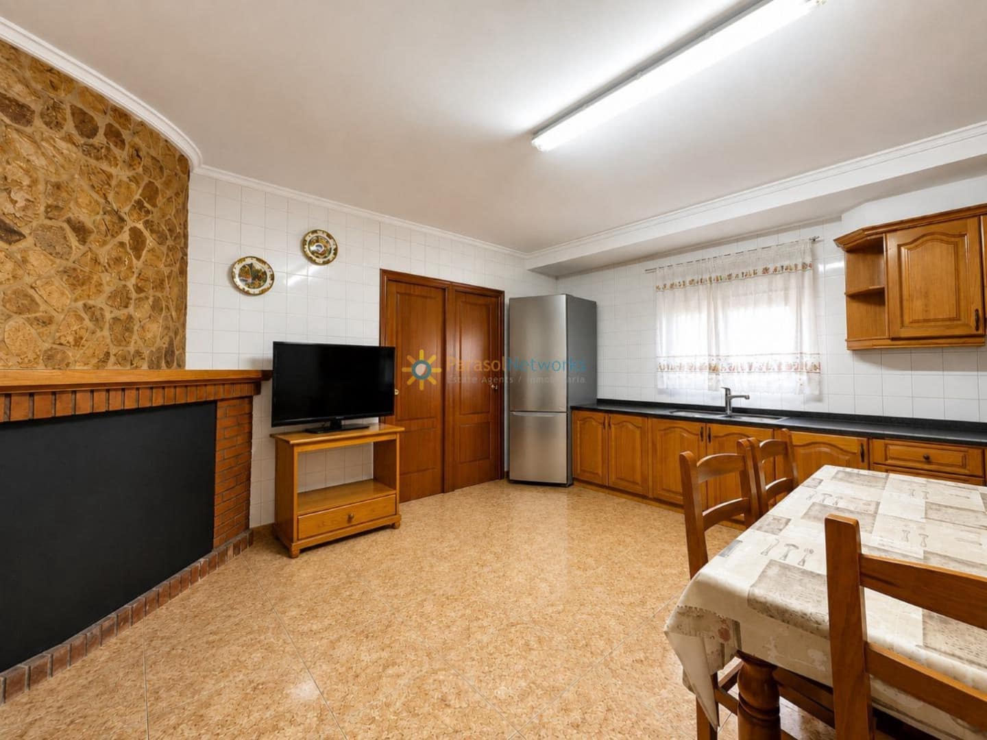 5 Zimmer Villa zu verkaufen in Ontinyent mit Pool Garage - 295.000 € (Ref: 9996015)