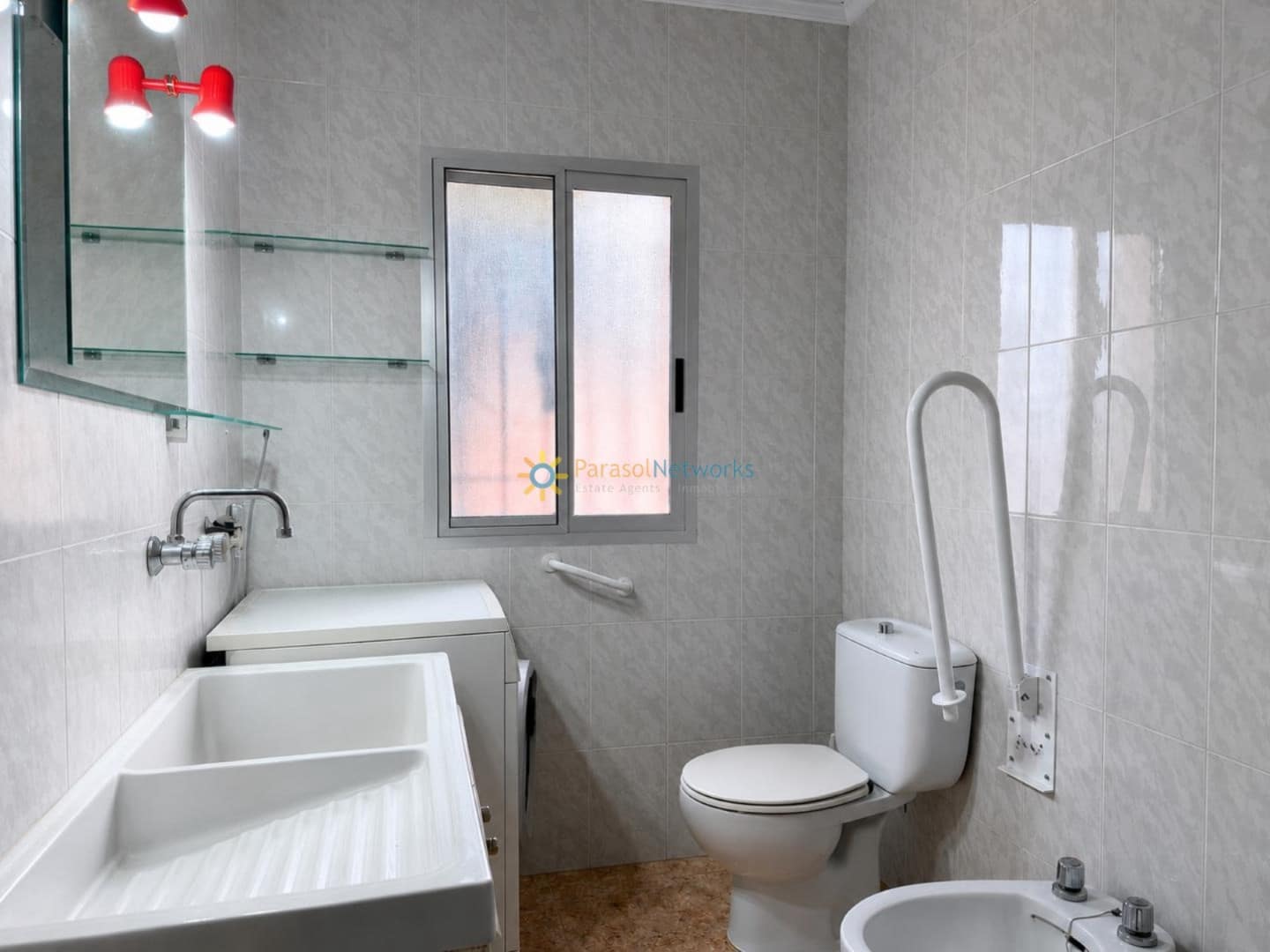 5 Zimmer Villa zu verkaufen in Ontinyent mit Pool Garage - 295.000 € (Ref: 9996015)