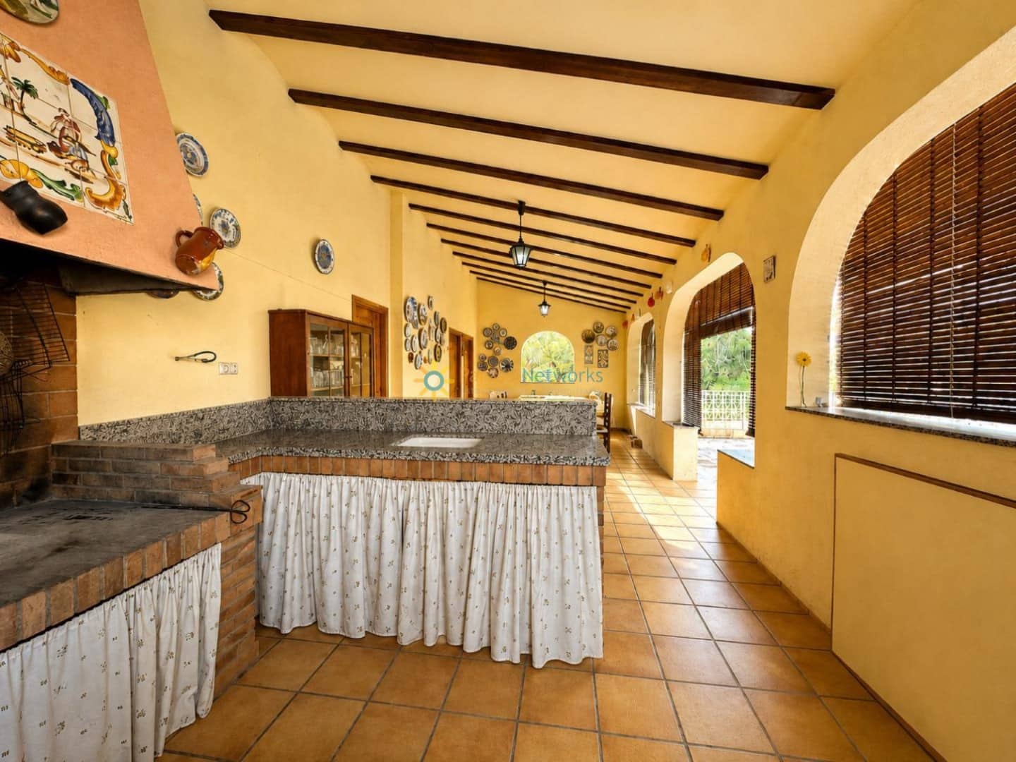 5 Zimmer Villa zu verkaufen in Ontinyent mit Pool Garage - 295.000 € (Ref: 9996015)