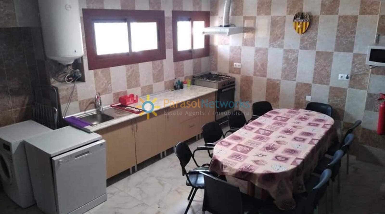 10 quarto Empresa para venda em Ador com piscina - 823 000 € (Ref: 9996172)