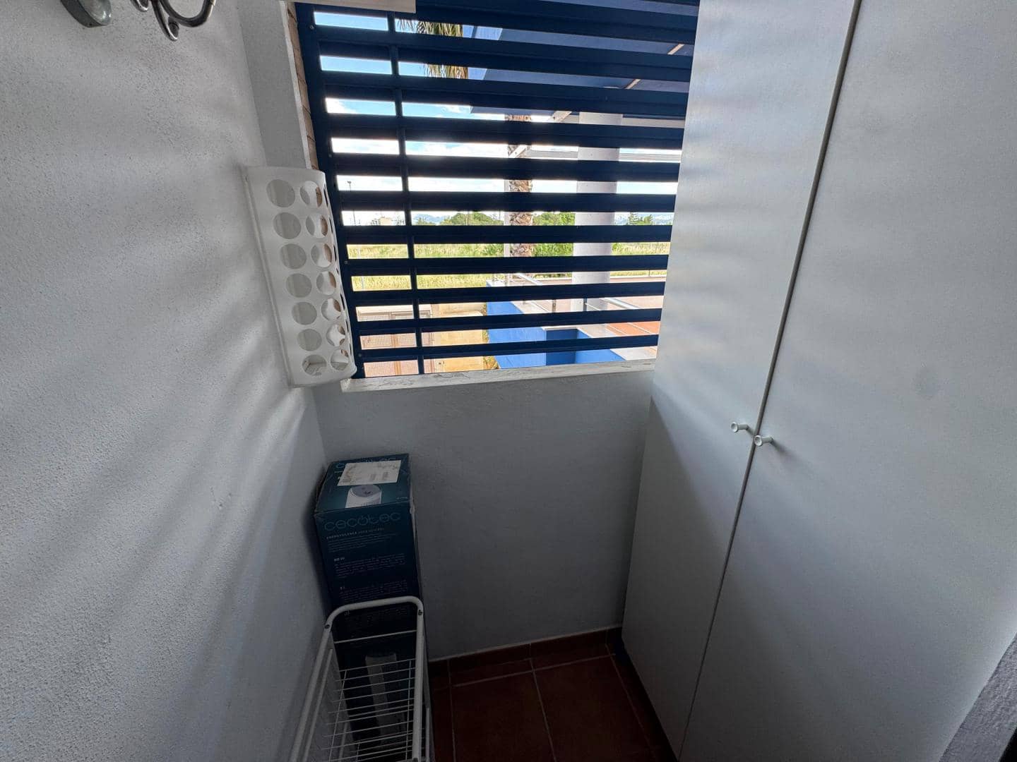 Appartement de 2 chambres à louer à Piles avec piscine - 650 € (Ref: 9996289)