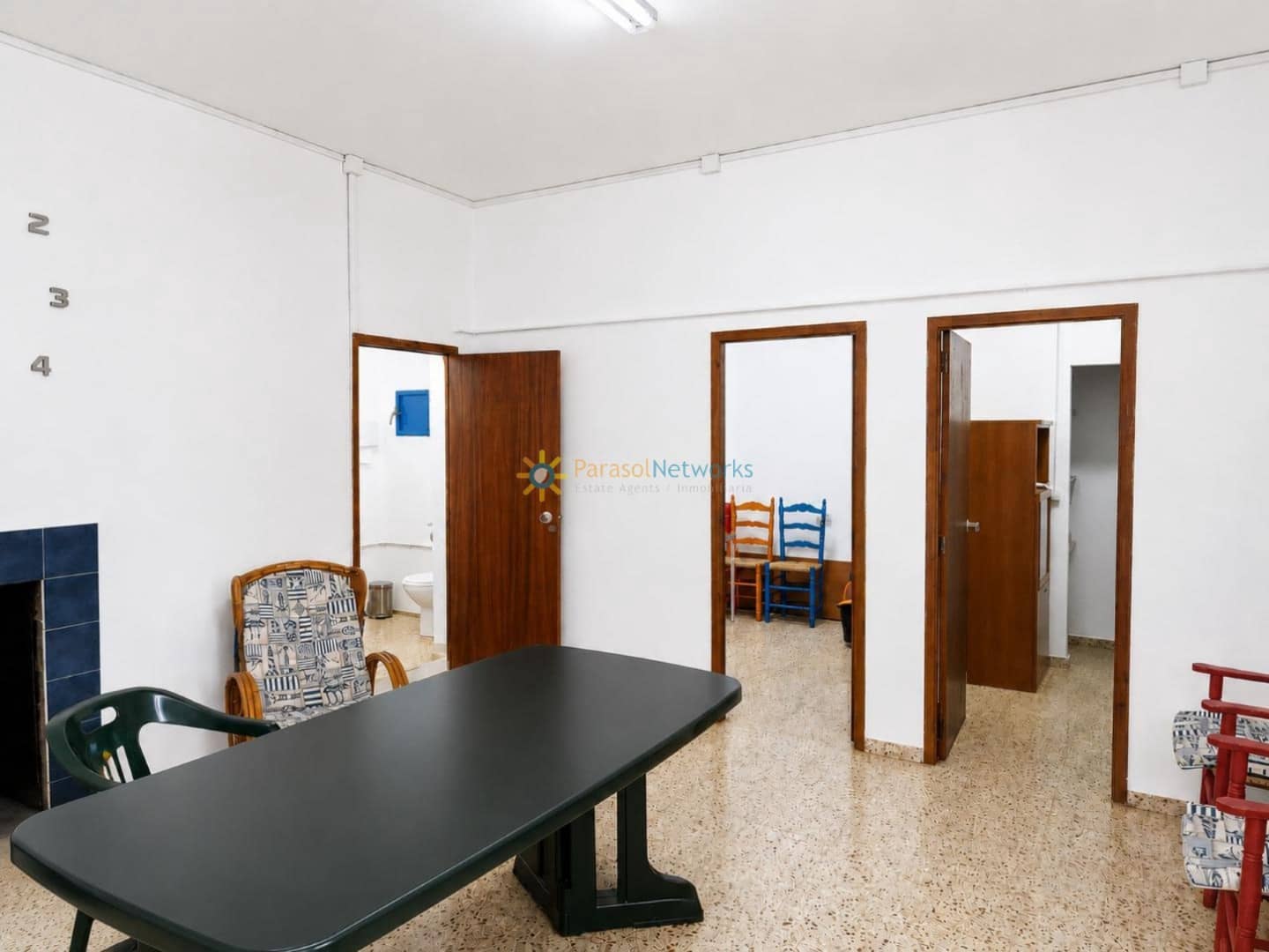 3 makuuhuone Maalaistalo myytävänä paikassa Beniganim mukana uima-altaan - 72 000 € (Ref: 9996406)