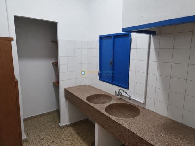 3 sypialnia Finka/Dom wiejski na sprzedaż w Benigánim z basenem - 72 000 € (Ref: 9996406)