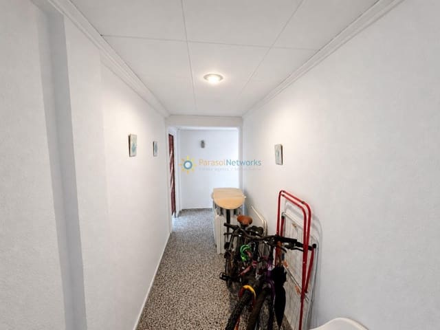 Apartamento de 3 habitaciones en Piles en venta - 105.000 € (Ref: 9999178)
