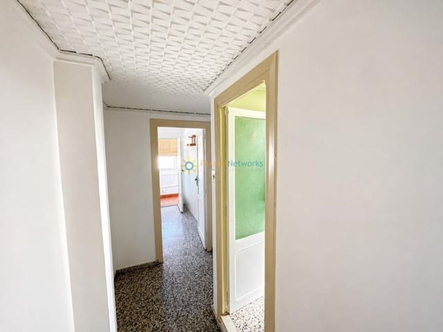 Apartamento de 3 habitaciones en Piles en venta - 105.000 € (Ref: 9999178)