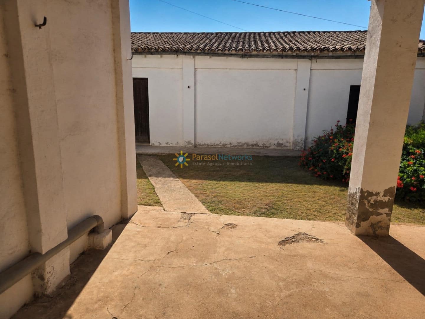 5 soverom Finca/Herregård til salgs i Cotes med garasje - € 1 200 000 (Ref: 9999355)