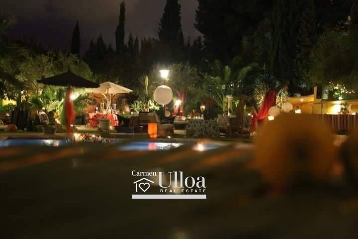 6 soveværelse Villa til salg i Alicante by med swimmingpool garage - € 1.350.000 (Ref: 7576213)