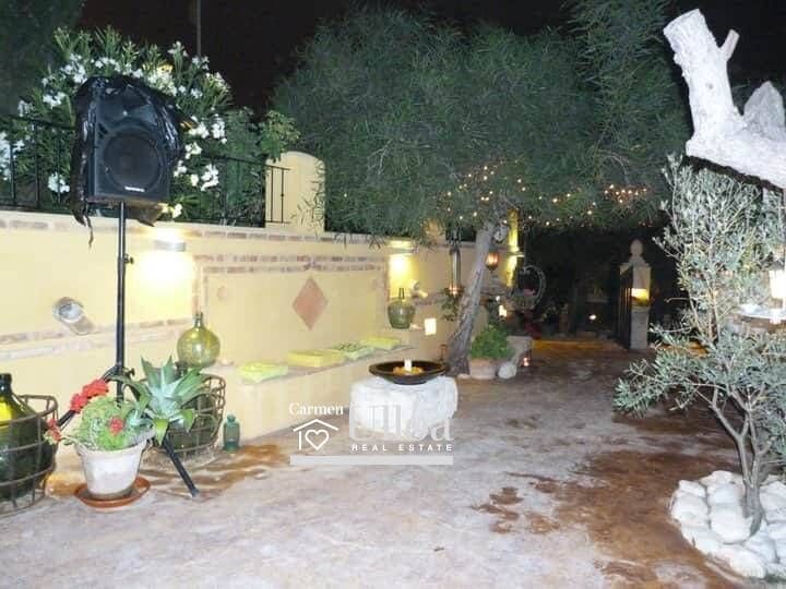 6 bedroom Villa for sale in Alicante / Alacant city with pool garage - € 1,350,000 (Ref: 7576213)