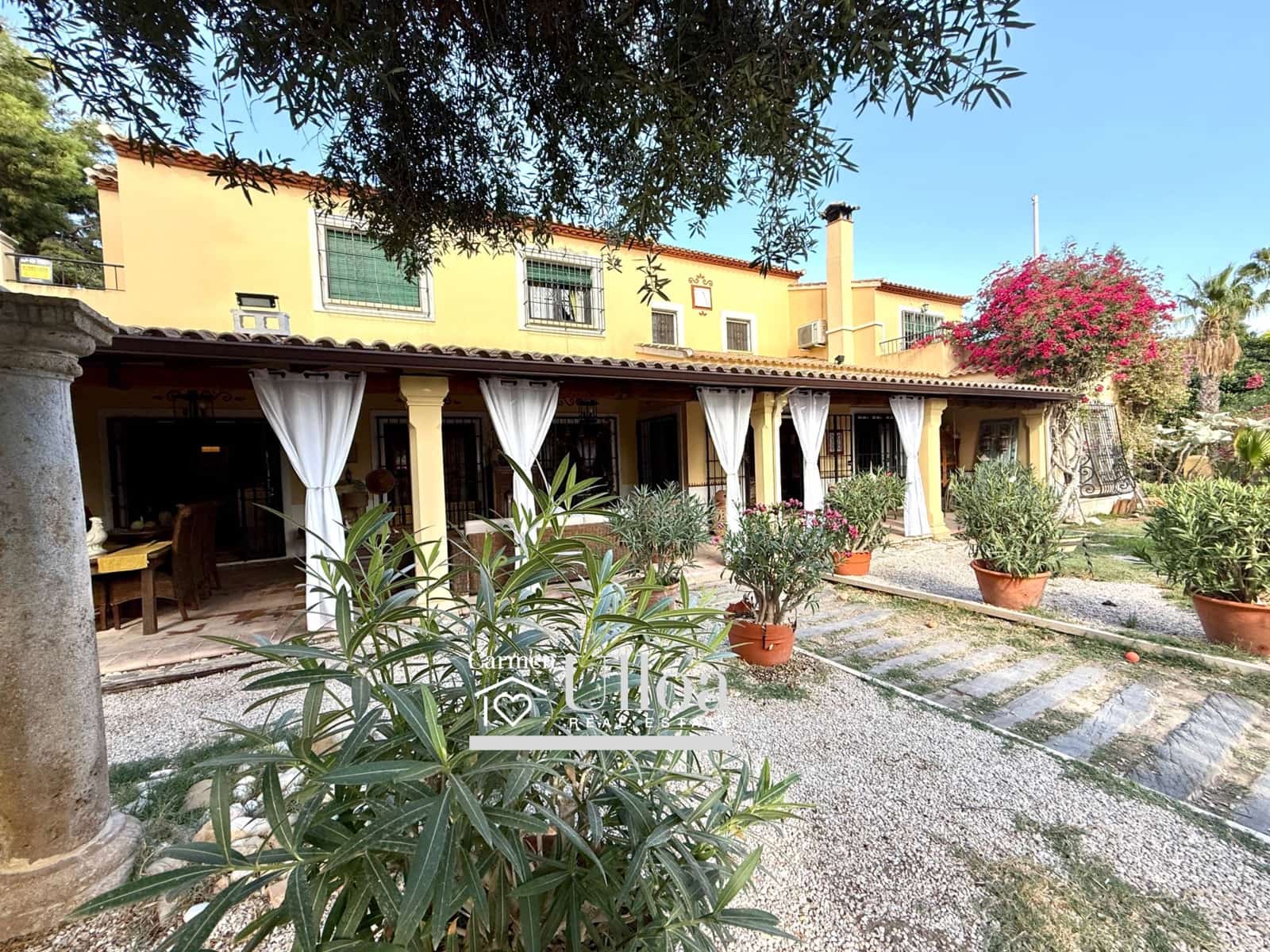 6 bedroom Villa for sale in Alicante / Alacant city with pool garage - € 1,350,000 (Ref: 7576213)