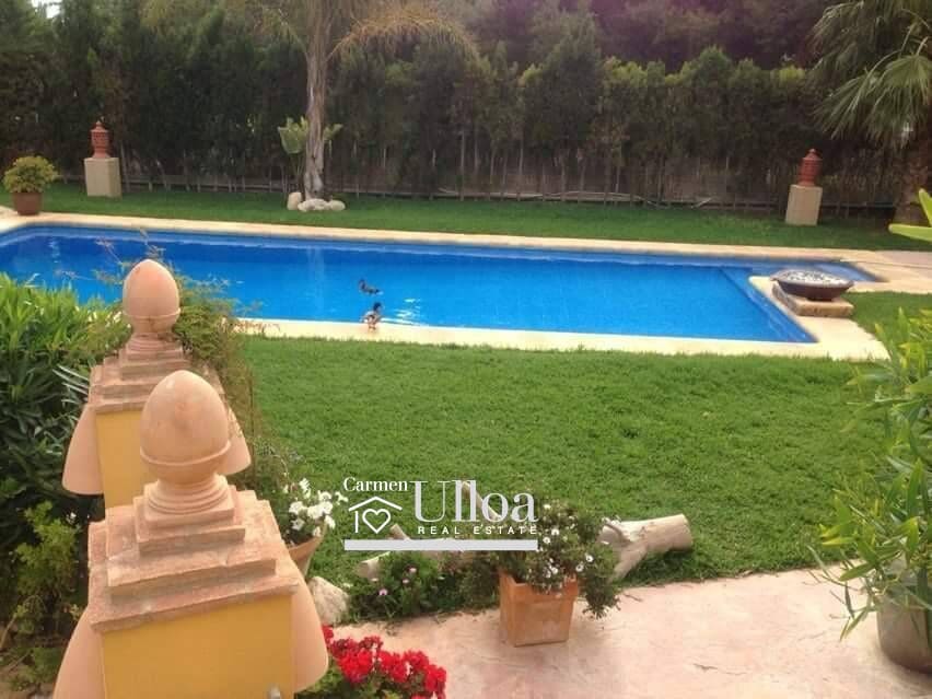 6 soverom Villa til salgs i Alicante by med svømmebasseng garasje - € 1 350 000 (Ref: 7576213)