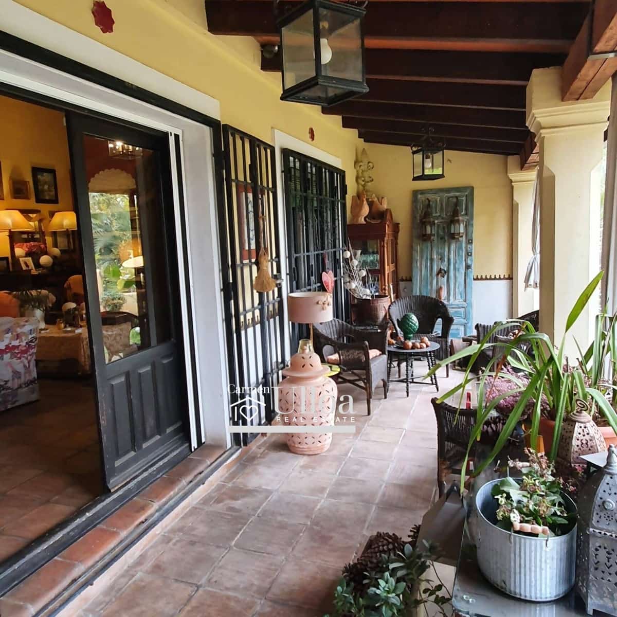 6 soverom Villa til salgs i Alicante by med svømmebasseng garasje - € 1 350 000 (Ref: 7576213)