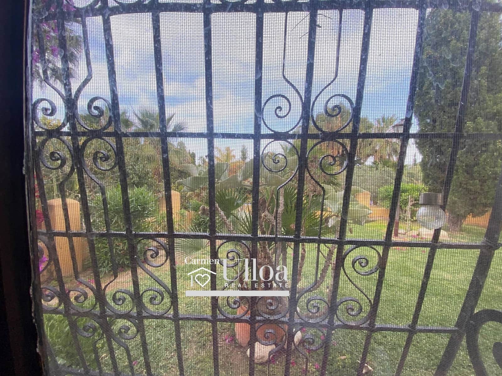 6 soverom Villa til salgs i Alicante by med svømmebasseng garasje - € 1 350 000 (Ref: 7576213)