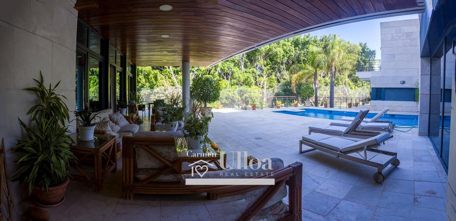 8 bedroom Villa for sale in Alicante / Alacant city with pool garage - € 3,000,000 (Ref: 7726562)