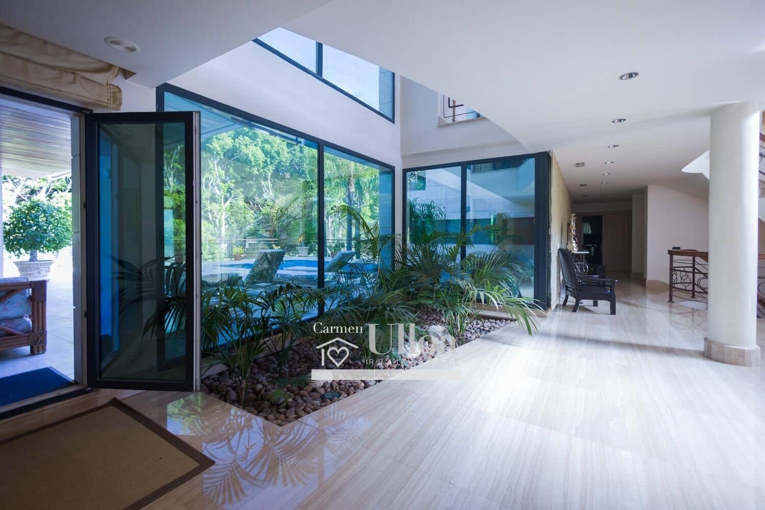 8 slaapkamer Villa te koop in Alicante stad met zwembad garage - € 3.000.000 (Ref: 7726562)