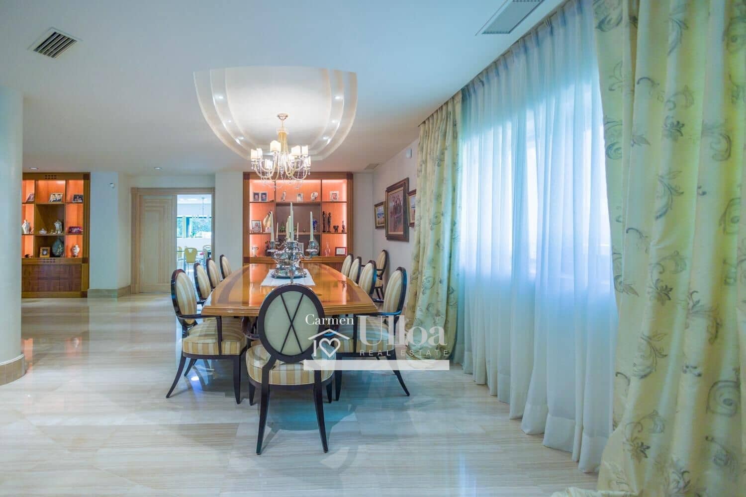 8 slaapkamer Villa te koop in Alicante stad met zwembad garage - € 3.000.000 (Ref: 7726562)