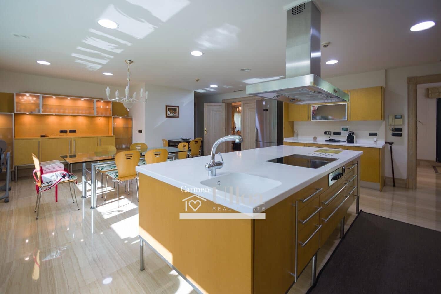 8 slaapkamer Villa te koop in Alicante stad met zwembad garage - € 3.000.000 (Ref: 7726562)